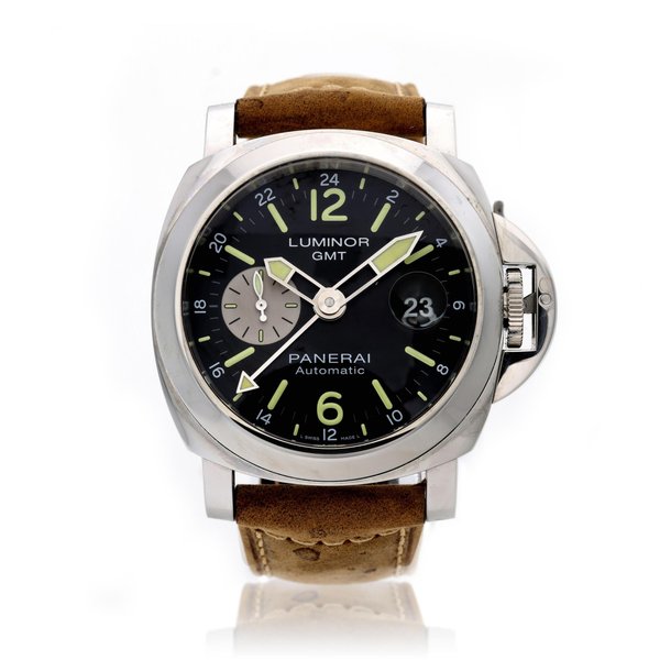 Panerai Reference PAM01088 Luminor GMT, A stainless steel dual time wristwatch with date, Circa 2016