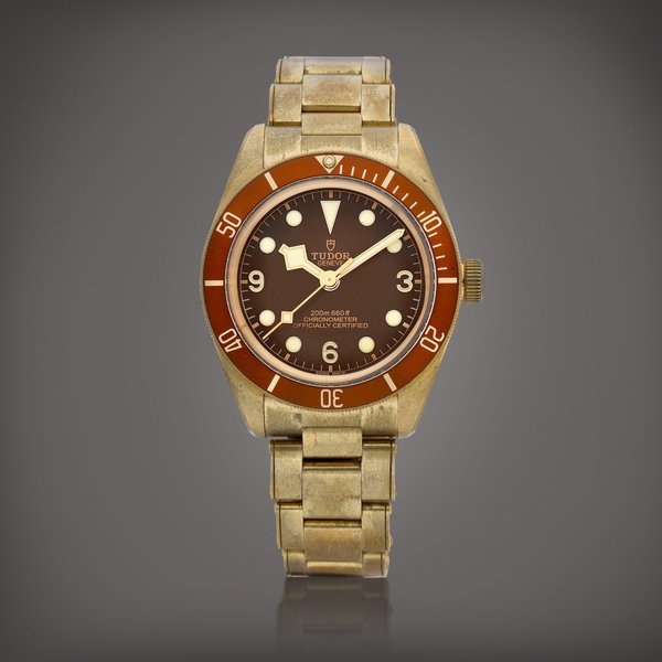 Tudor Black Bay Bronze, Reference 79012M | A bronze wristwatch with bracelet, Circa 2021 | 帝舵  Black Bay Bronze型號79012M | 青銅鏈帶腕錶，約2021年製 · 79012M