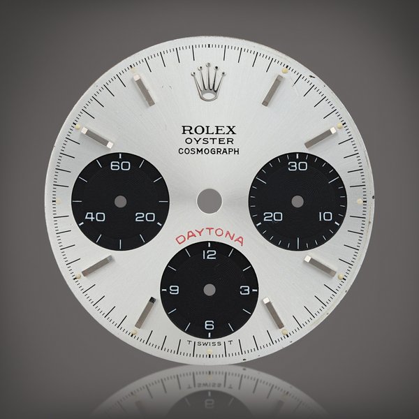 Rolex Daytona 'Small Red', reference 6263/6265     Cadran argenté |  Silvered dial