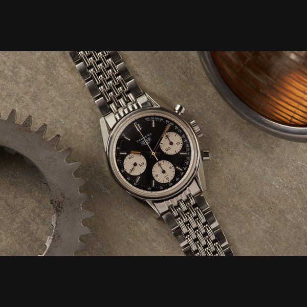Heuer Carrera 'Reverse Panda' Ref. 2447NST