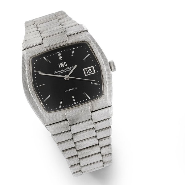 IWC. A heavy 18K white gold automatic calendar bracelet watch Case No.2189818, Circa 1970