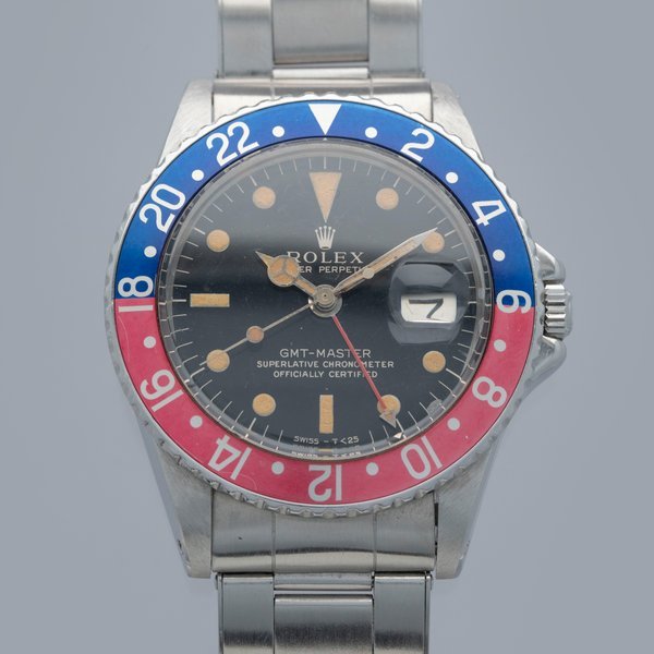 Rolex Rolex GMT-Master 1675 Gilt Dial Small 24 Hr Hand with Service Papers