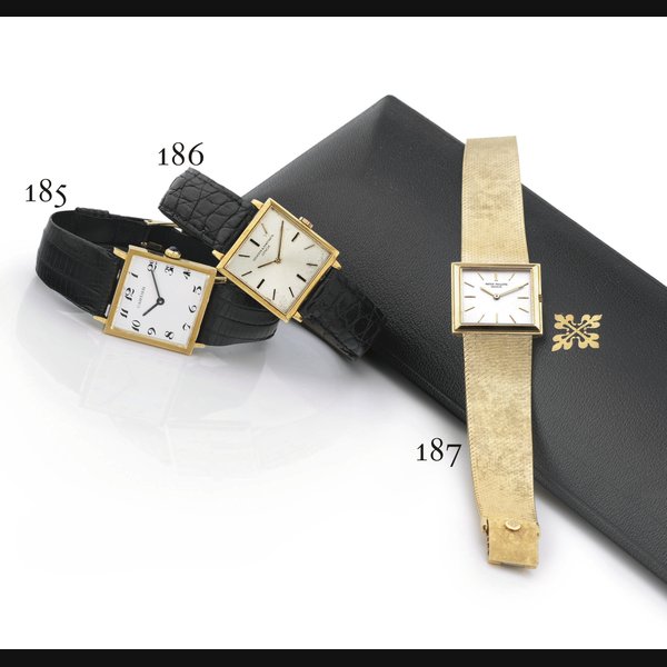 PATEK PHILIPPE. A FINE 18K GOLD SQUARE BRACELET WATCH SIGNED PATEK PHILIPPE, GENEVE, MOVEMENT NO. 1131067, CASE NO. 2635153, REF. 3490/1, MANUFACTURED IN 1964