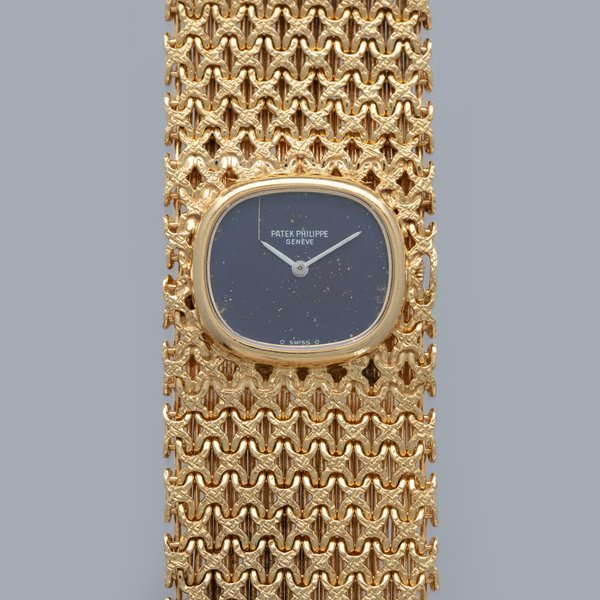 Patek Philippe Patek Philippe Ladies Ellipse 4151/1J Integrated Bracelet Blue Dial 18k YG