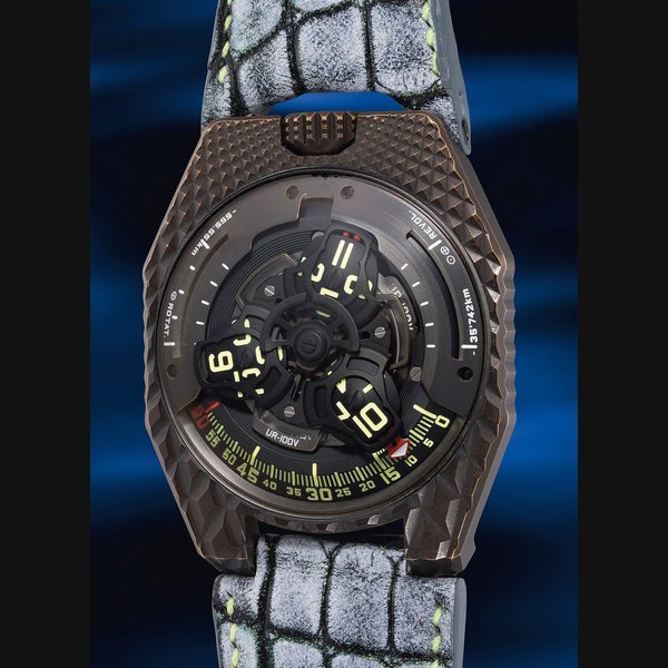 Urwerk Urwerk Ref. UR-100V UR-100V “T-Rex” · UR-100V
