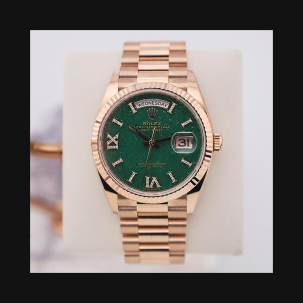 Rolex Day-Date36 36mm Rose Gold Green Aventurine Diamond Roman Dial 128235