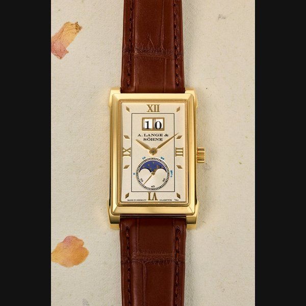 A. Lange & Söhne A. Lange & Söhne Ref. 118.021 Cabaret Moon Phase · 118.021