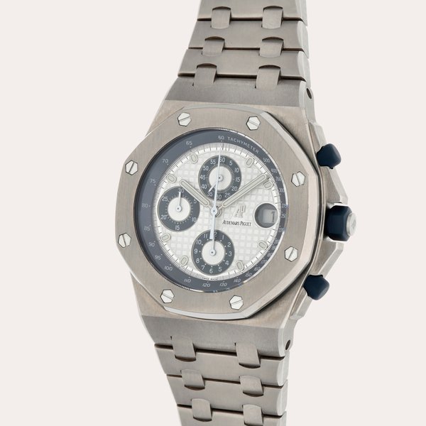 Audemars Piguet Royal Oak Offshore, Reference 25721TI | A titanium chronograph wristwatch with date and bracelet | Circa 2004 · 25721TI