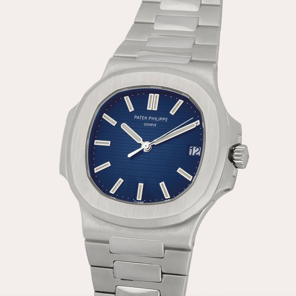 Patek Philippe Nautilus 'Geneva Seal', Reference 5711/1A | A stainless steel wristwatch with date and bracelet | Circa 2007 · 5711/1A