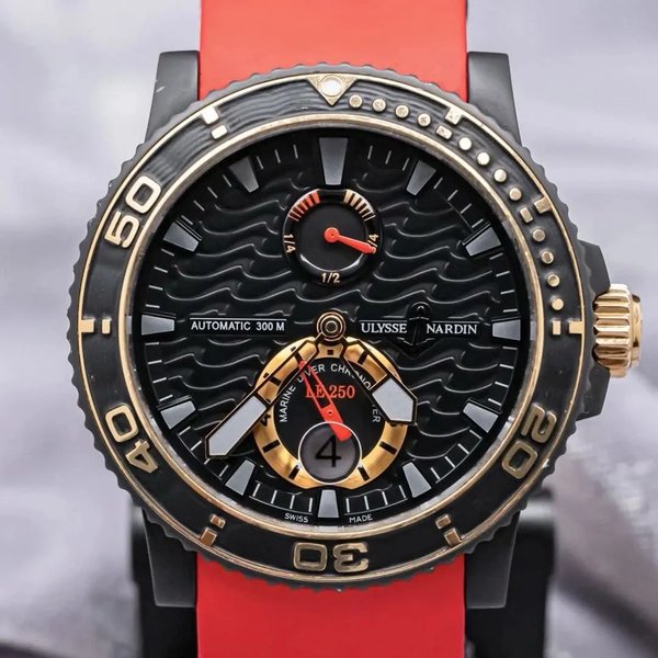 Ulysse Nardin Marine Diver Twelve Seas 42 Two-Tone / Black / Strap - Limited to 250 Pieces Ref. 263-39-LE/3C