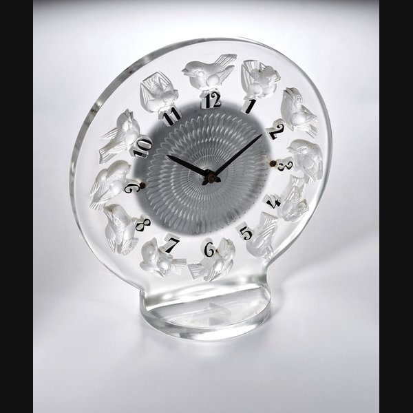 OMEGA AND LALIQUE, FROSTED GLASS AND CHROME 8-DAY ART DECO DESK TIMEPIECE, REF. 13.309 MOVEMENT NO. 6'770'135, CASE NO. 7'551'097