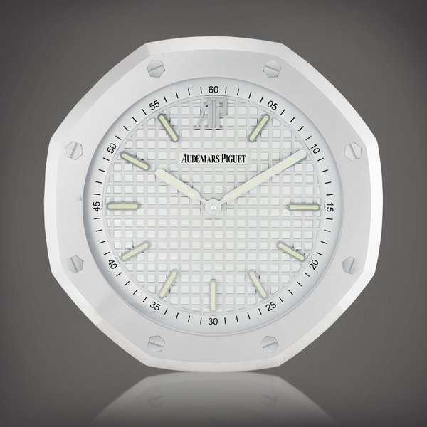 Audemars Piguet Royal Oak | A metal work wall clock, Circa 2010 | 愛彼 | 皇家橡樹系列 | 金屬製掛牆鐘，約2010年製