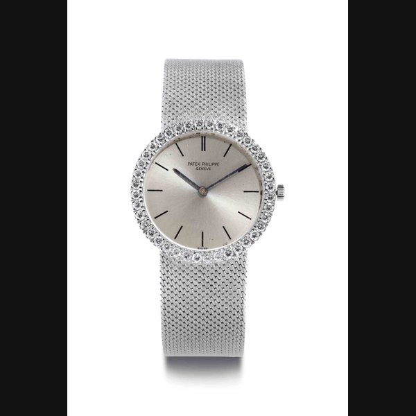 Patek Philippe. A Lady's 18k White Gold And Diamond-set Bracelet Watch SIGNED PATEK PHILIPPE, GENEVE, REF. 3515/2, MOVEMENT NO. 1'134'538, CASE NO. 2'638'304, MANUFACTURED IN 1966