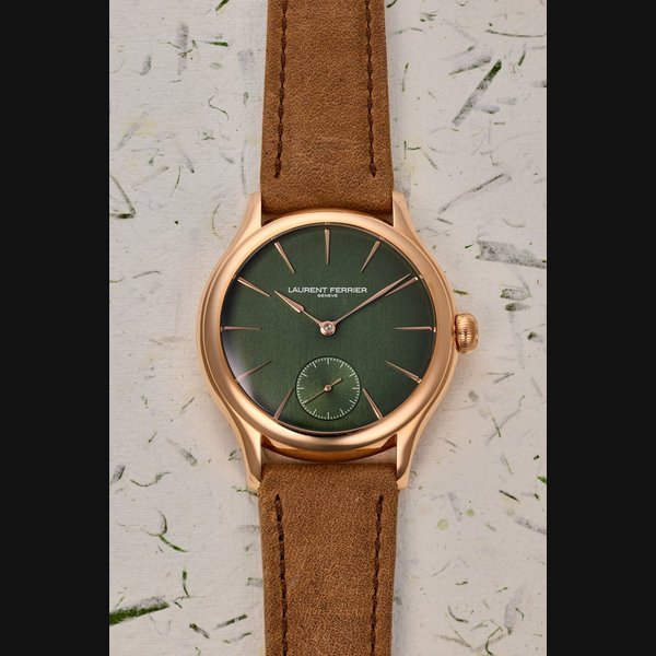 Laurent Ferrier Laurent Ferrier Classic Micro-Rotor “Evergreen”