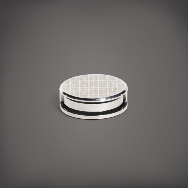 Patek Philippe A large magnifying glass with Calatrava cross motif | Circa 2018