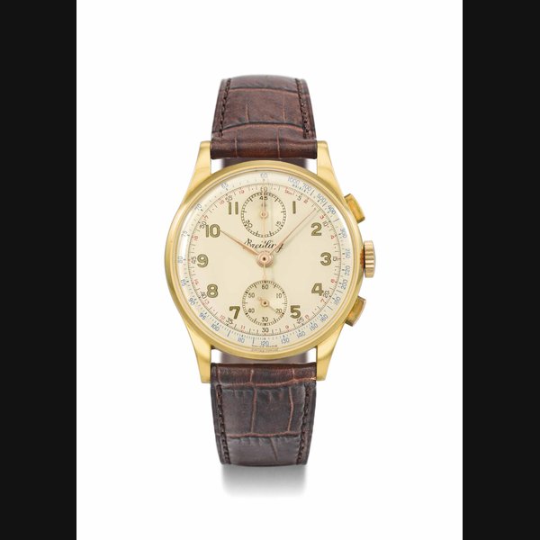 Breitling. An attractive 18K gold chronograph wristwatch with vertical subsidiary dials SIGNED BREITLING, CASE NO. 335, CIRCA 1942