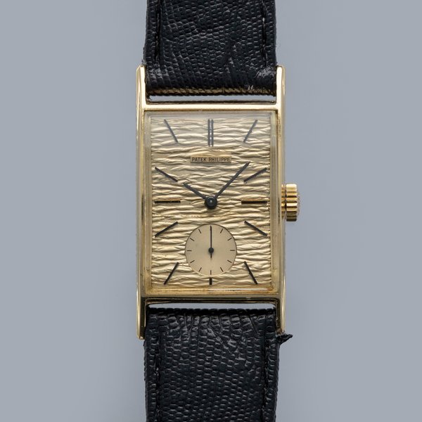 Patek Philippe Patek Philippe Rectangular 2554/10 Textured Dial and Case 18k YG
