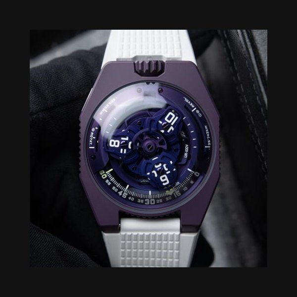 Urwerk UR-202UR-100V Ultraviolet RARE Limited Edition DLC Titanium Purple White