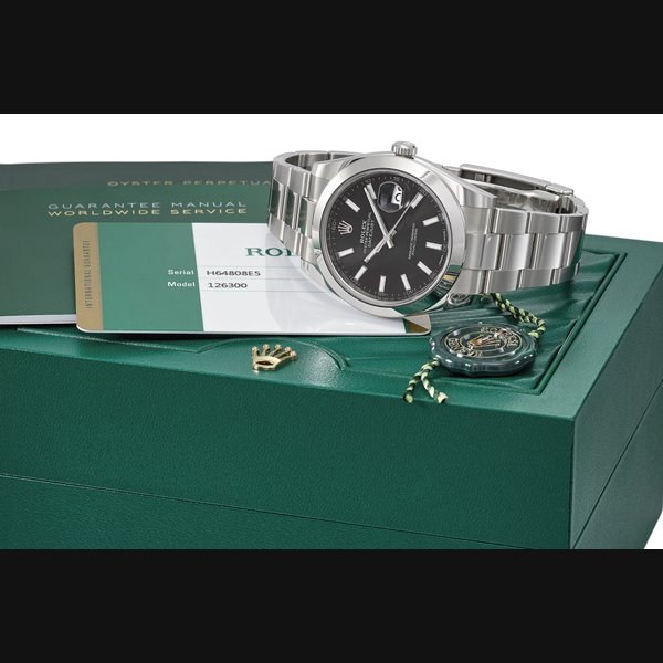 ROLEX. A STAINLESS STEEL AUTOMATIC WRISTWATCH WITH SWEEP CENTRE SECONDS, DATE, BRACELET, INTERNATIONAL GUARANTEE AND BOX SIGNED ROLEX, OYSTER PERPETUAL, DATEJUST, DATEJUST 41 MODEL, REF. 126300, CASE NO. H64808E5, CIRCA 2018