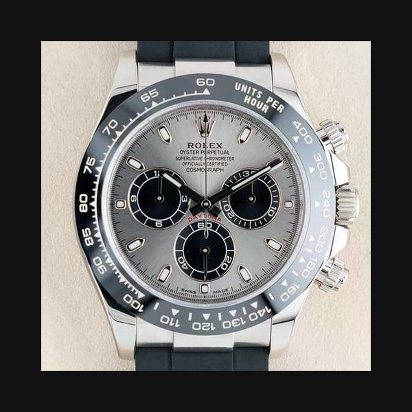 Rolex Rolex Daytona“Ghost” White Gold & Rubber