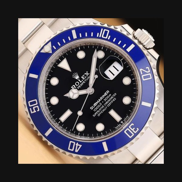 Rolex Rolex Submariner Date2021 Card Rolex Submariner 126619lb Cookie Monsters 18k Gold Ceramic Watch