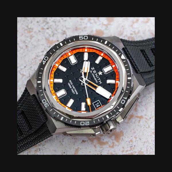 Zenith DefyExtreme Diver 2024 Full Set 95.9600.3620/21.I300 Titanium 42mm