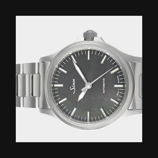 Sinn Sinn 556Automatic / Steel / 38.5 mm / Box&Papers / 556.010