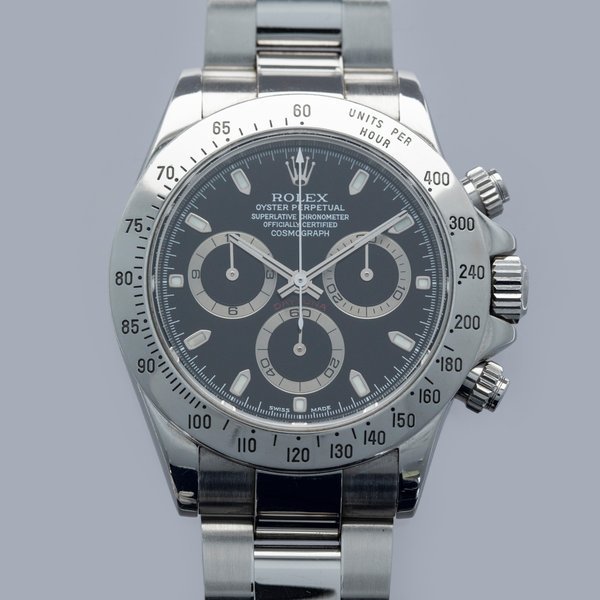 Rolex Rolex Cosmograph Daytona 116520 P Serial Box and Papers 