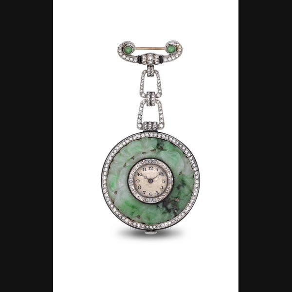  VACHERON CONSTANTIN AND VERGER FRERES. A VERY RARE PLATINUM, DIAMOND AND JADE KEYLESS LEVER PENDANT WATCH WITH FITTED PRESENTATION BOX SIGNED VACHERON & CONSTANTIN, GENEVA, NO. 399'351, CASE NO. 231'915, CASE FURTHER STAMPED VF FOR VERGER FRERES, CIRCA 1920