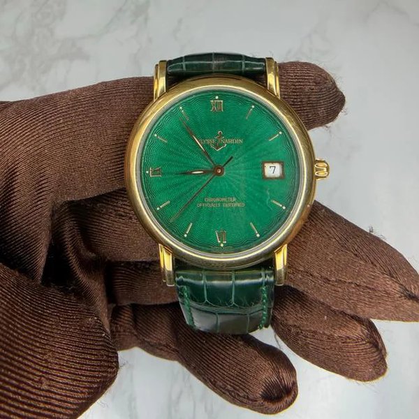 Ulysse Nardin San Marco
Green dial Yellow Gold Watch Only 131779 Preowned