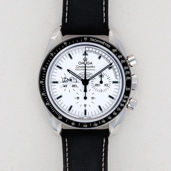 Omega Omega Speedmaster Professional Silver Snoopy Award 45th Anniversary