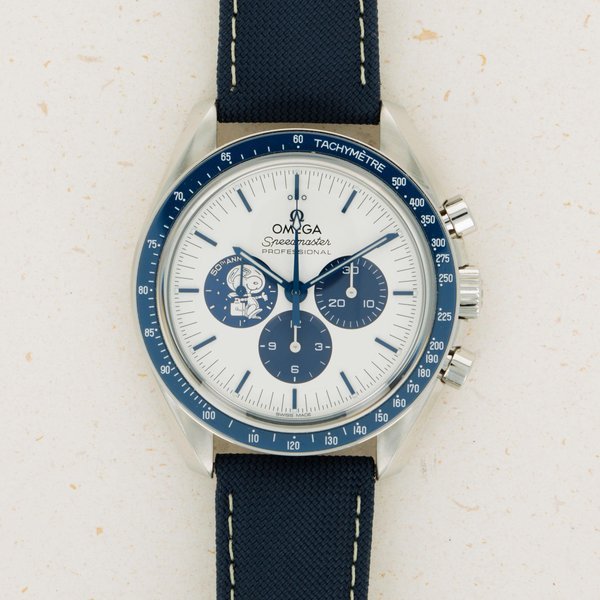 Omega Omega Speedmaster Silver Snoopy Award 50th Anniversary 310.32.42.50.02.001