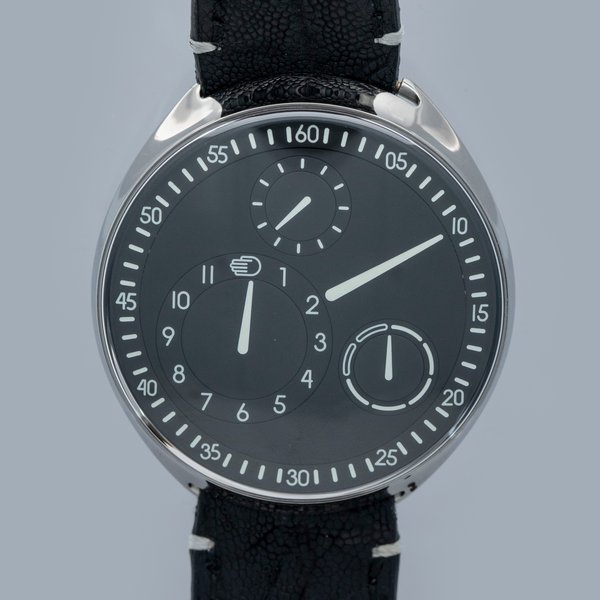 Ressence Ressence Type 1s Black Dial Titanium · Type 1s