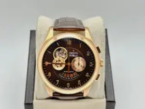 Zenith Zenith El Primero Chronograph 18.0520.4021 44mm Rose gold Brown, Price & Market Data